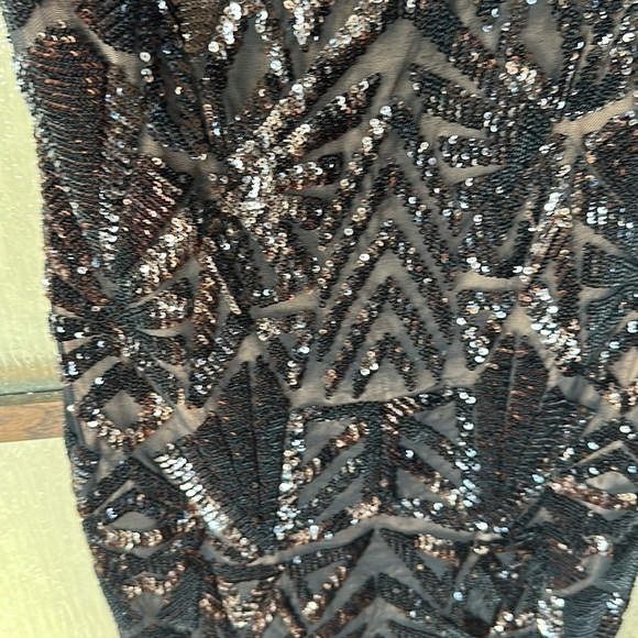 Dress the Population black sequins mini dress size small. New without tags. - Picture 5 of 9